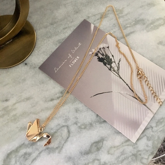 Origami Swan Minimalist Gold Chain Necklace - Picture 2 of 6